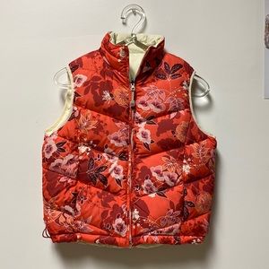 L.L.Bean Reversible Down Vest ~ Coral Floral and Ivory ~ Small